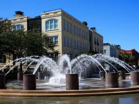 Charleston-fountain